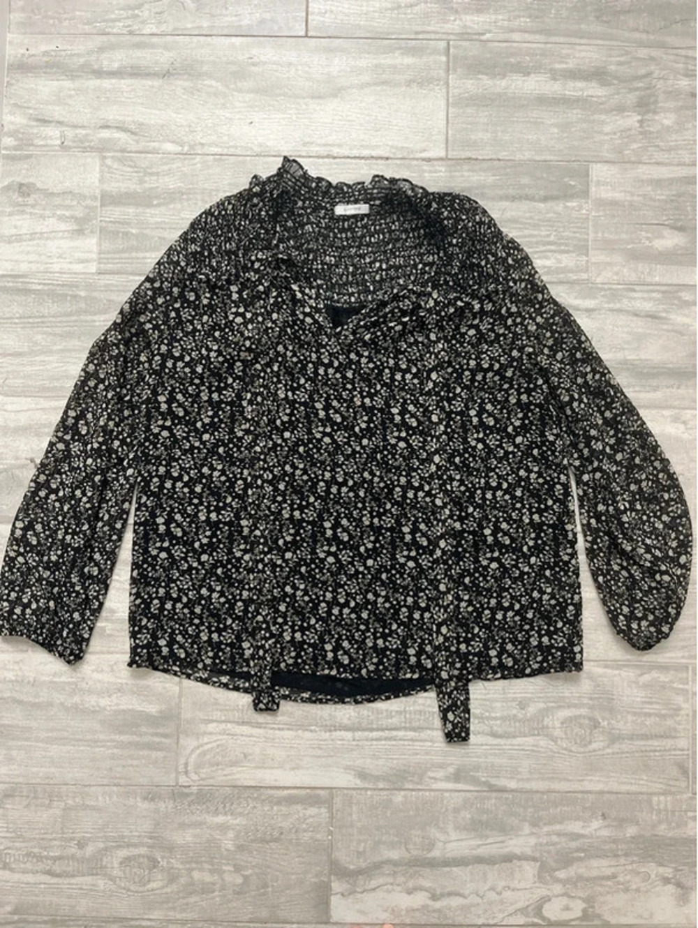 Pleione Black Floral Long Sleeve Blouse